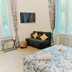 Molly 4* Rome