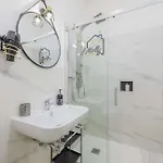 Molly Rome