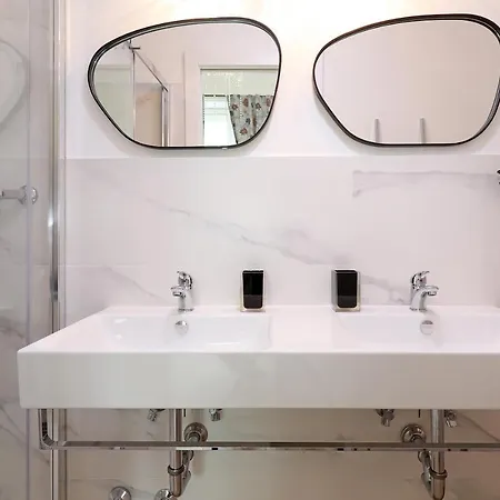 Molly فندق مبيت وإفطار