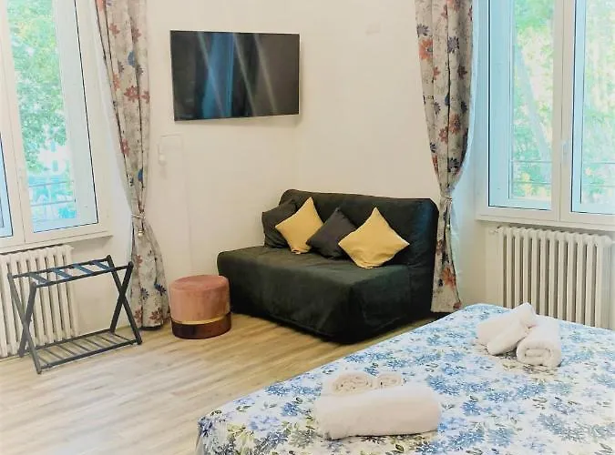 Molly 4* Rome